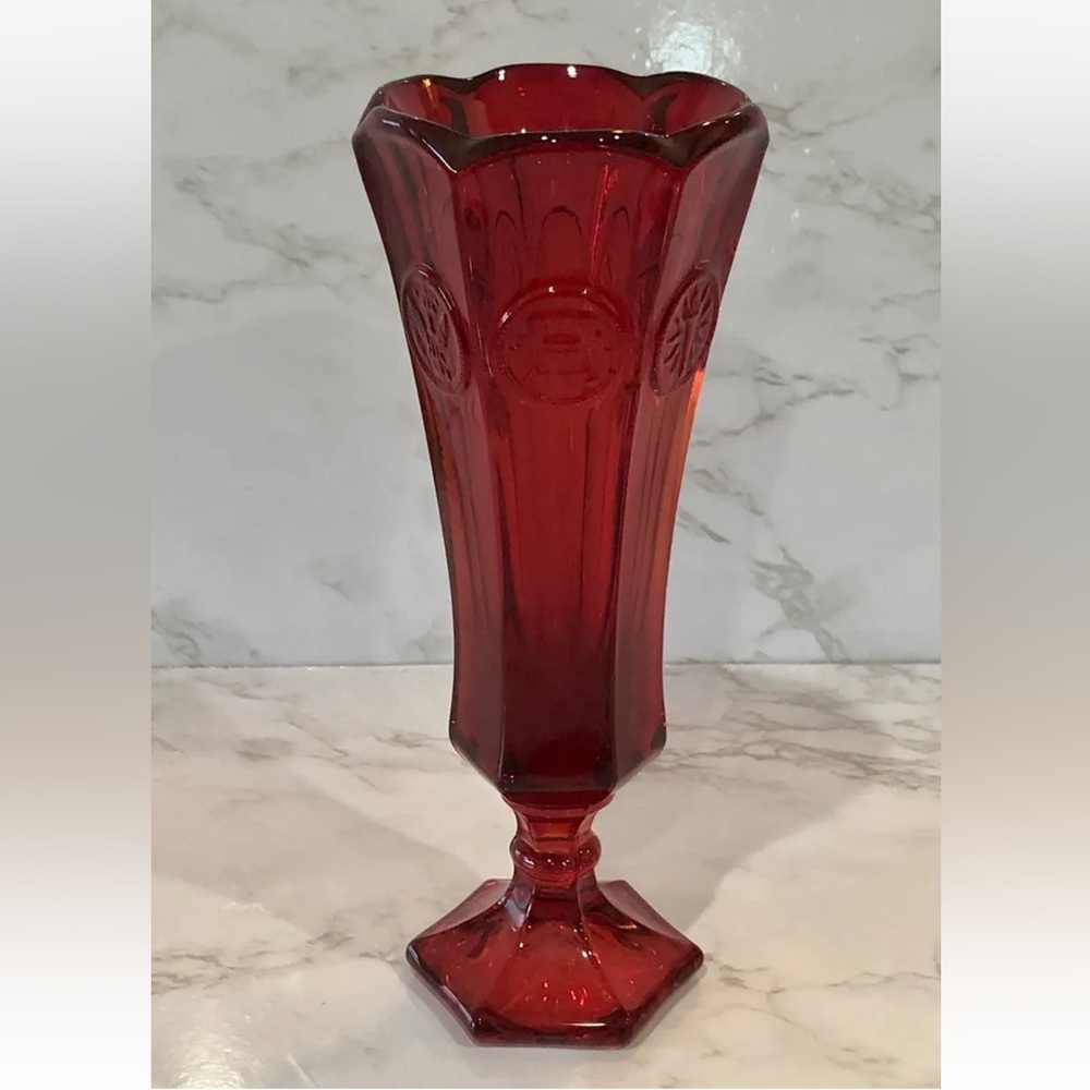 🇺🇸💥Vintage Ruby Red Fostoria Americana Coin & Eagle 7 7/8” Vase - MINT!💥🇺🇸